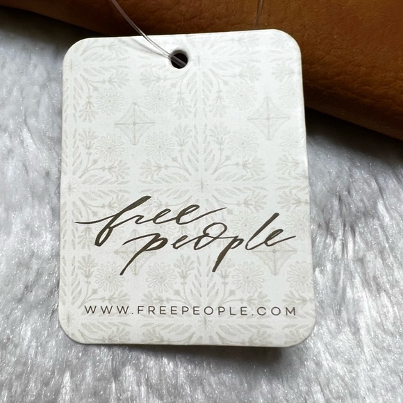 NWT Free People Distressed Vegan Zip Around Wallet in Brown - Picture 8 of 10